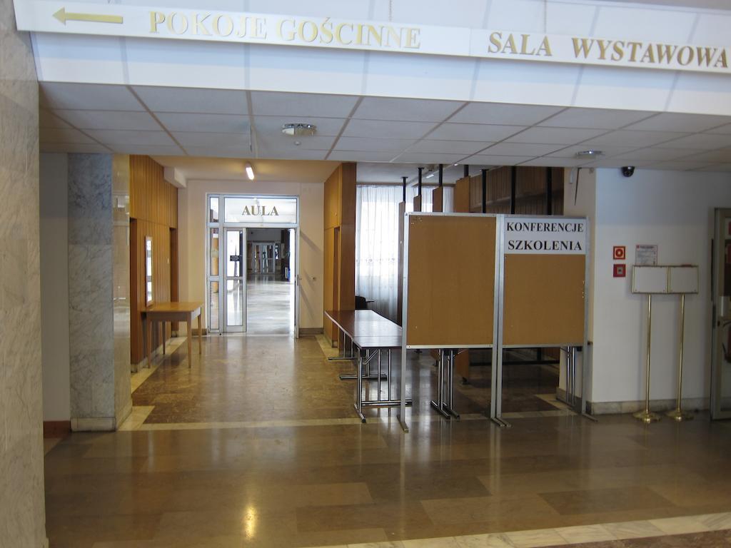 Centrum Konferencyjne Ibib Pan Varsovie Extérieur photo
