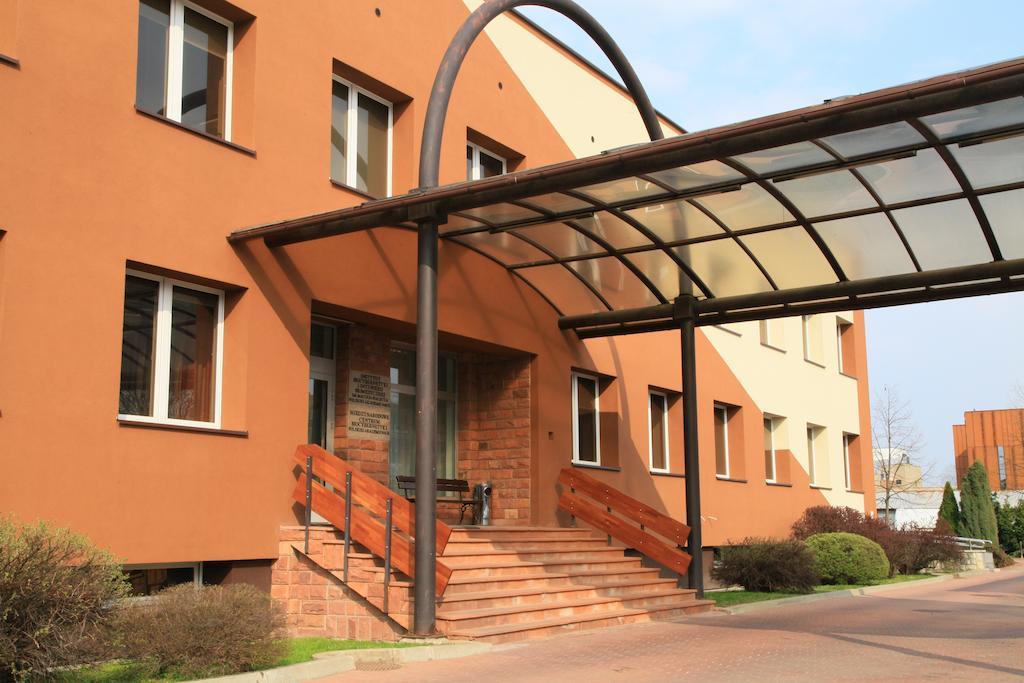 Centrum Konferencyjne Ibib Pan Varsovie Extérieur photo